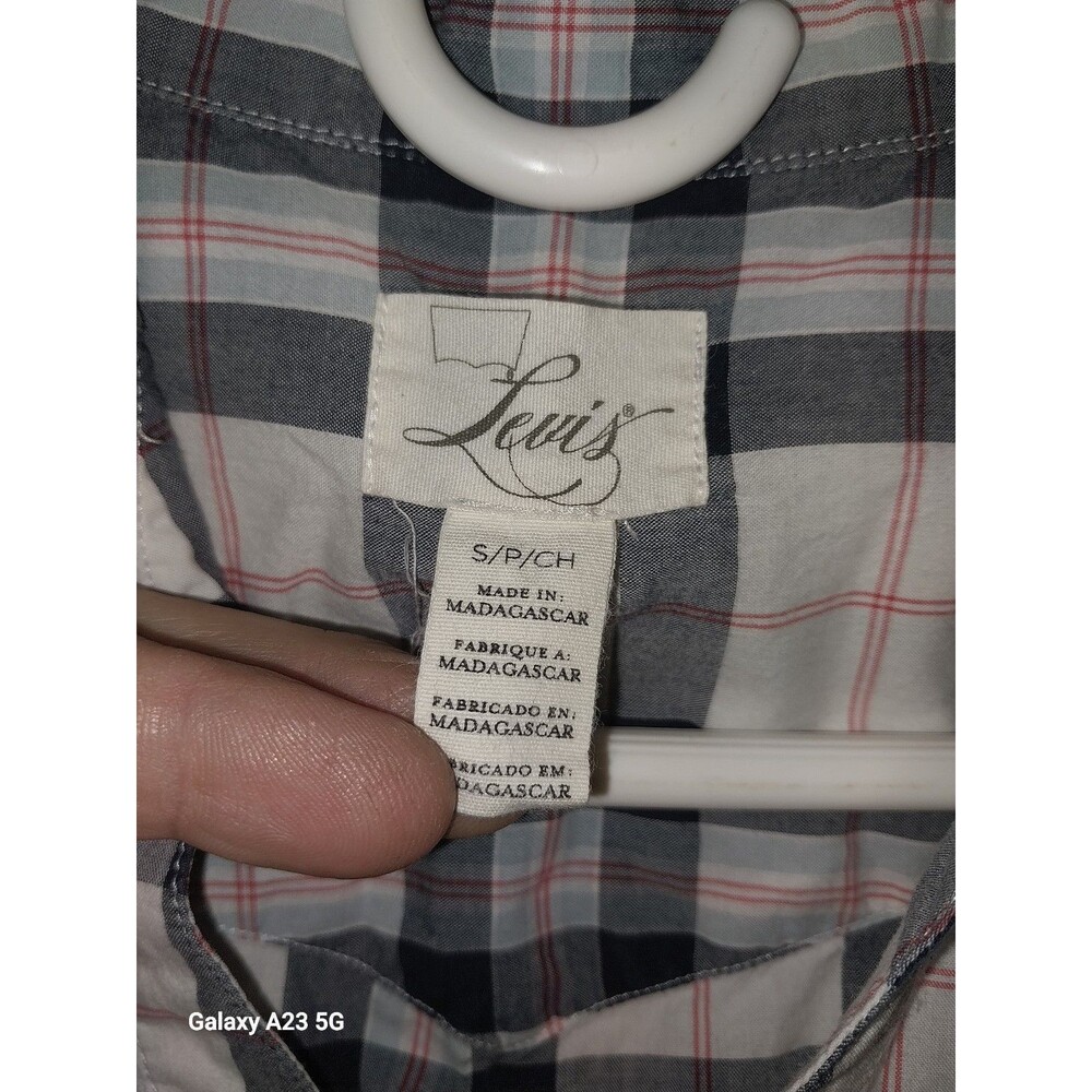 Levi's Women's Small Ruched Back Button Up Top - Picture 2 of 5